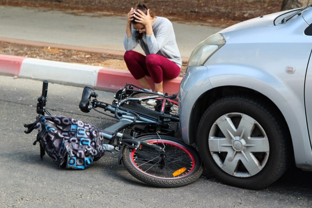 4 Immediate Things To Do In An Automobile Vs. Bicycle Accident