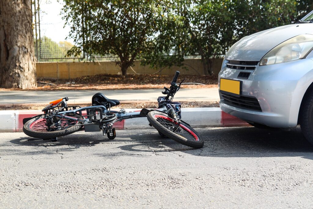 4 Immediate Things To Do In An Automobile Vs. Bicycle Accident